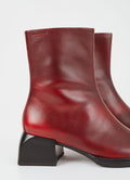 5453 Vivian - Red