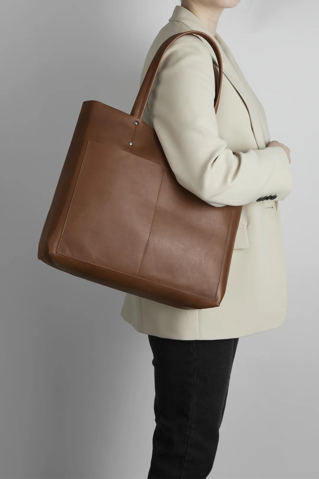 Jayda Shopper Antique - Chestnut