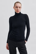Matima T-Neck Tee - Svart
