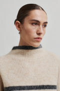 Ovalis Knit T-Neck - Brazilian Sand Grey