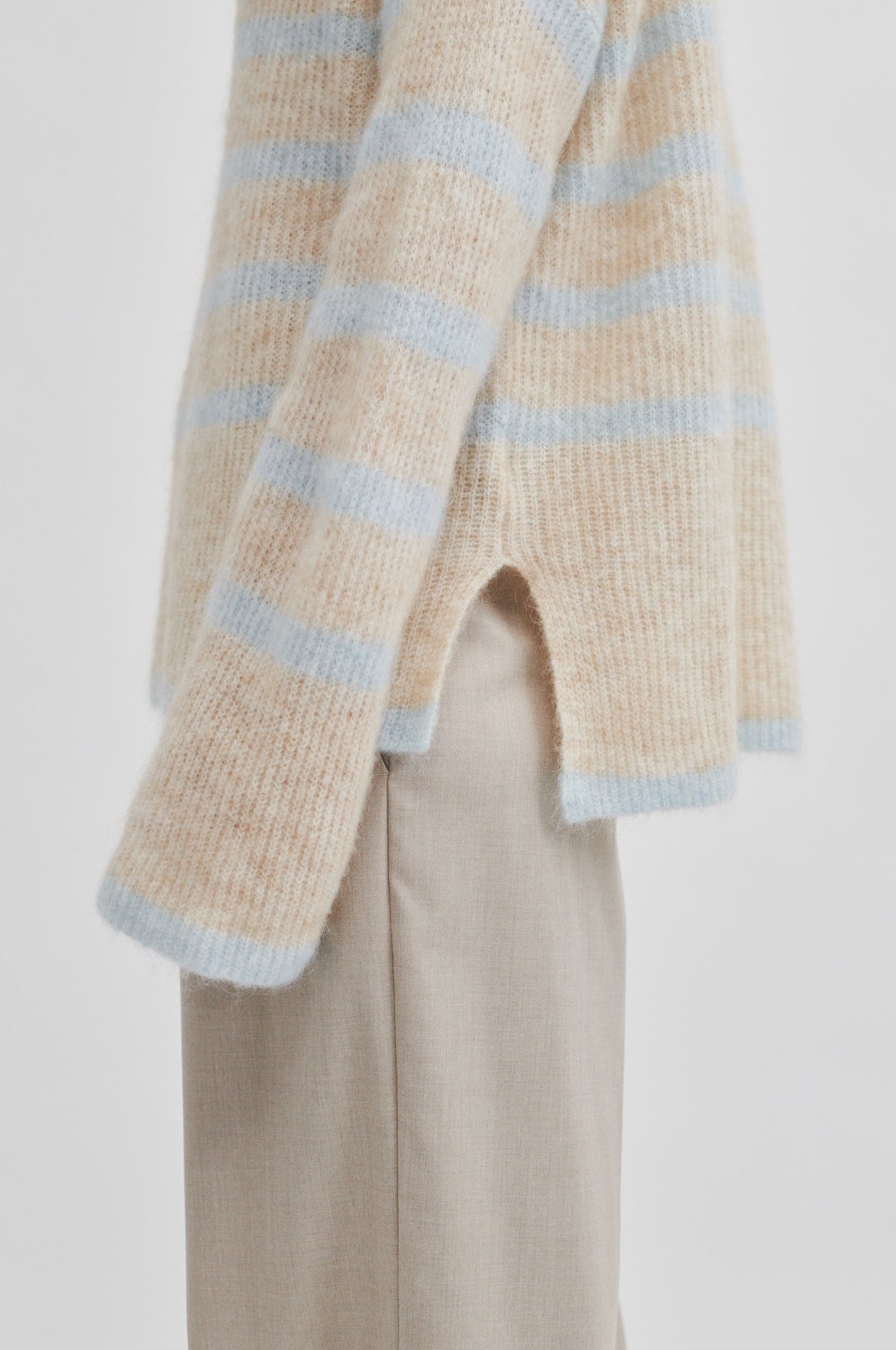 Ovalis Knit T-Neck - Starlight Blue