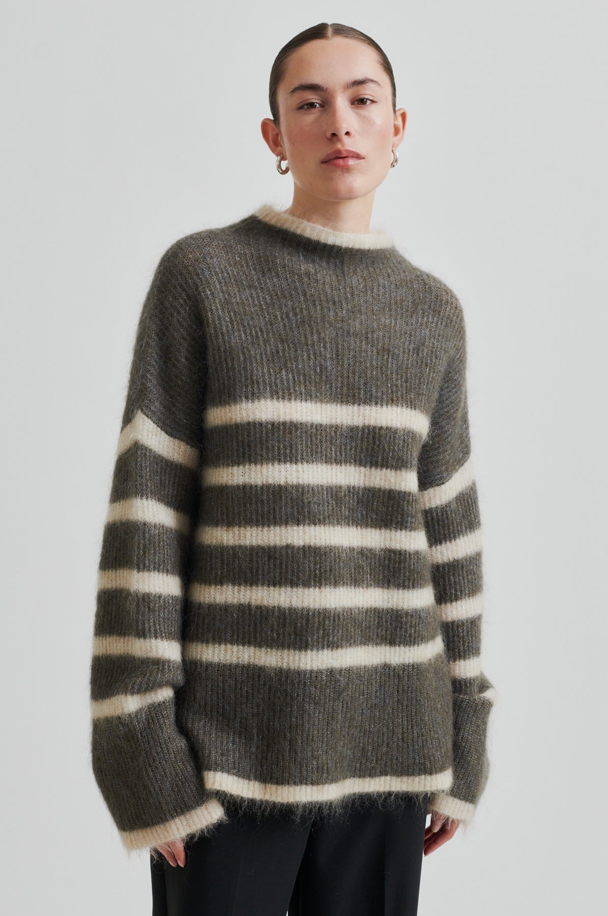 Ovalis Knit T-Neck - Chocolate Chip