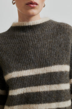 Ovalis Knit T-Neck - Chocolate Chip