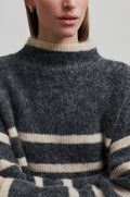 Ovalis Knit T-Neck - Volcanic Ash