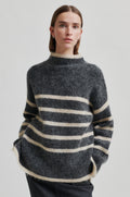 Ovalis Knit T-Neck - Volcanic Ash