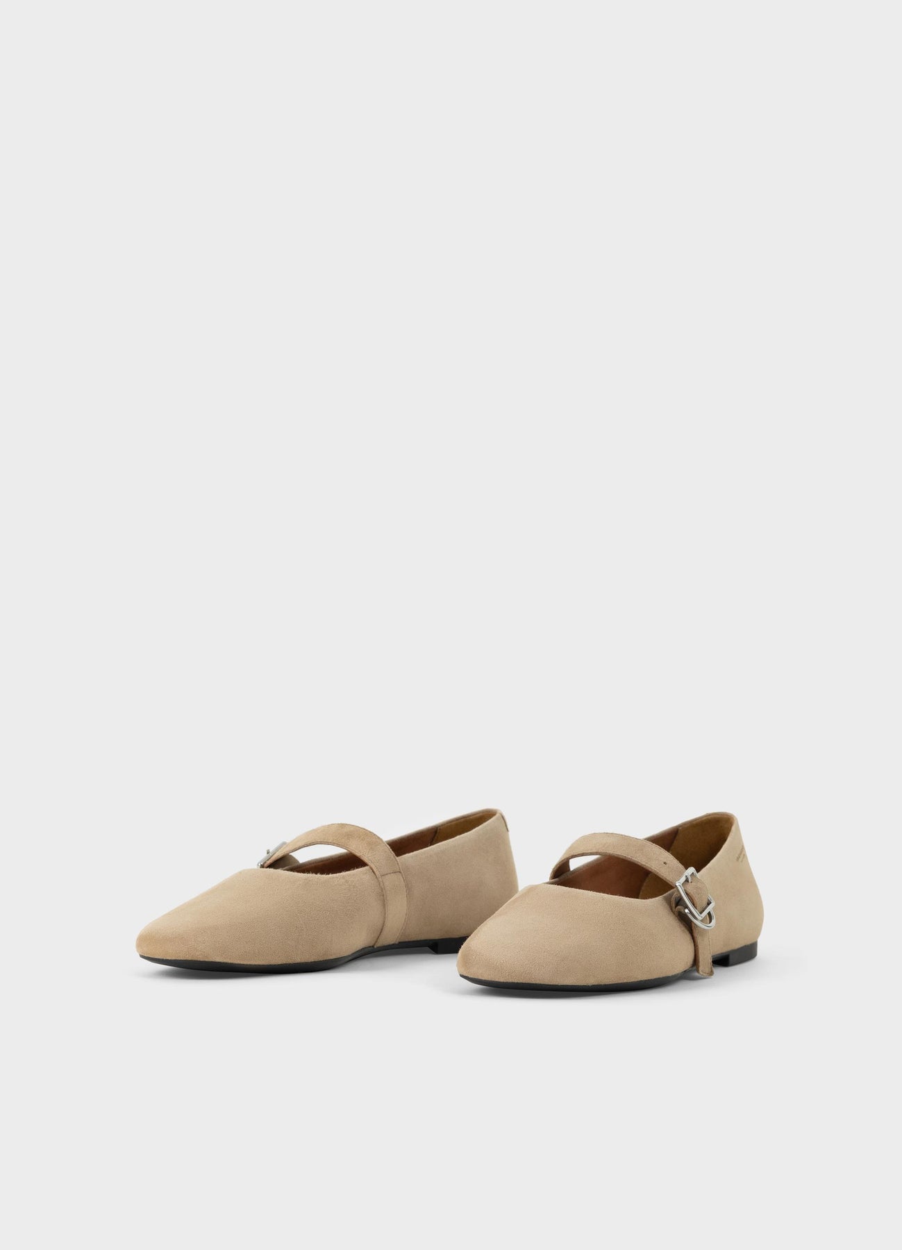 5608 Jolin - Nougat