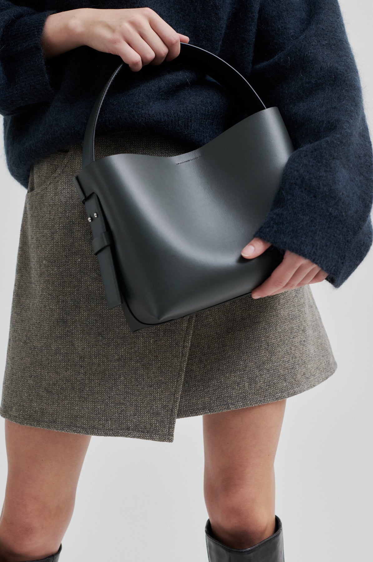 SH - Leata Leather Bag - Volcanic Ash