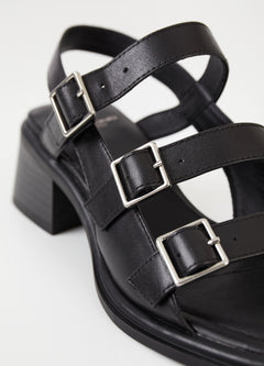 Ines - Black