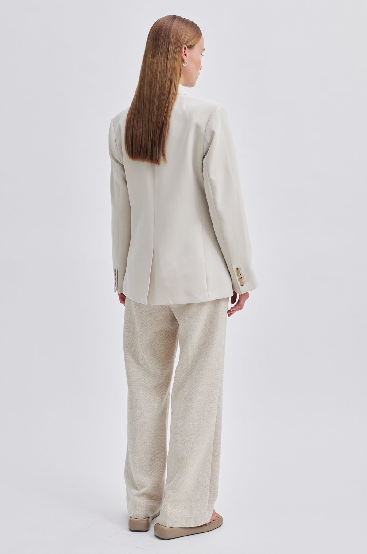 Evie Fitted Blazer - French Oak