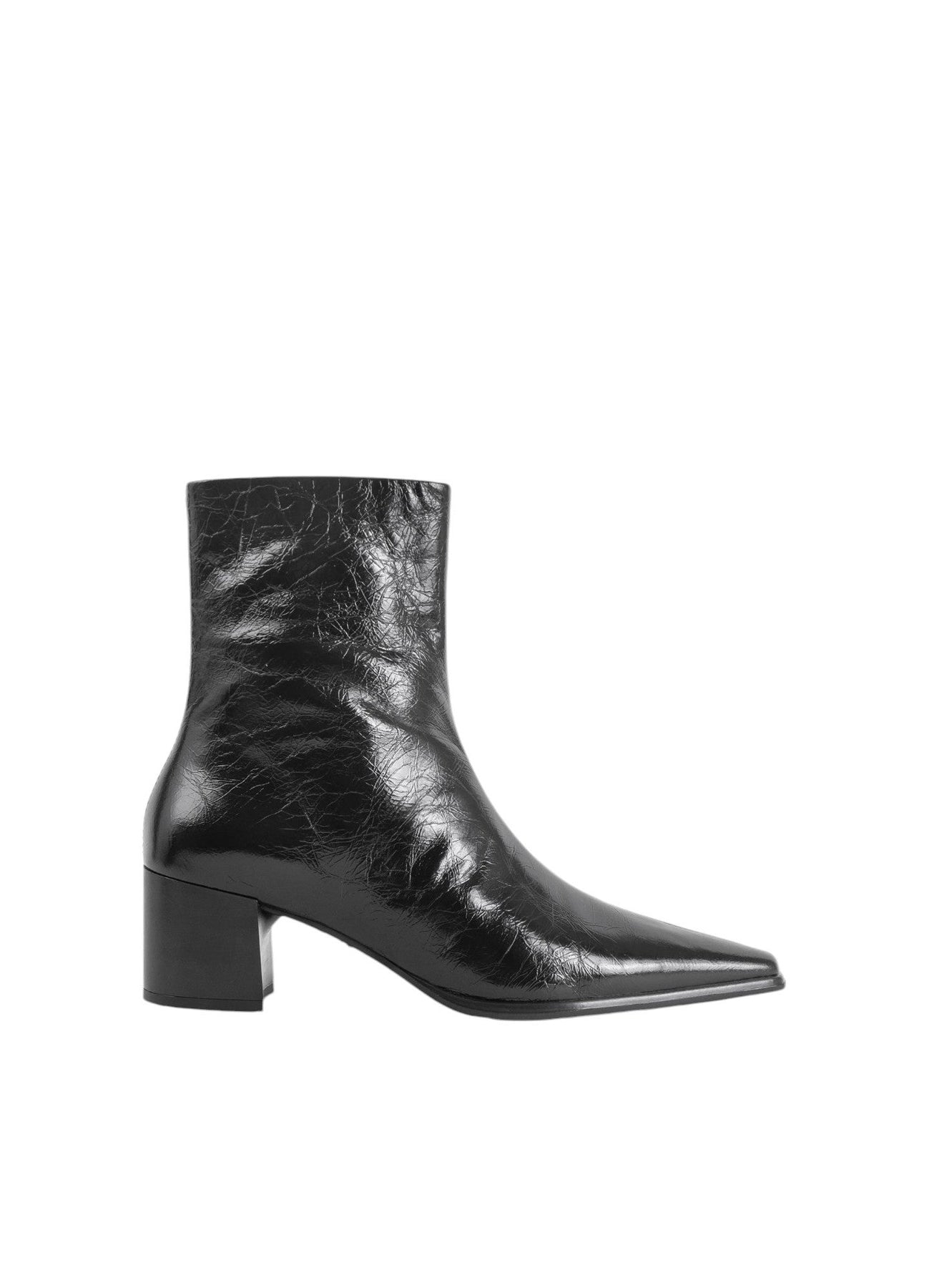 5854 Giselle - Black