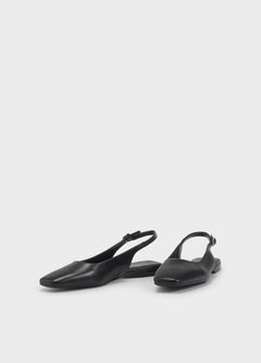 5907-201 Delia - Black