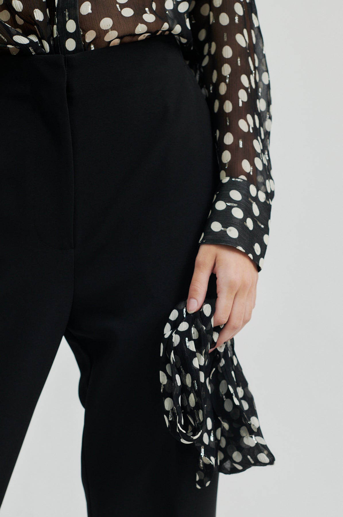 Drop Shirt - Black