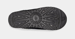 M Tasman - Black