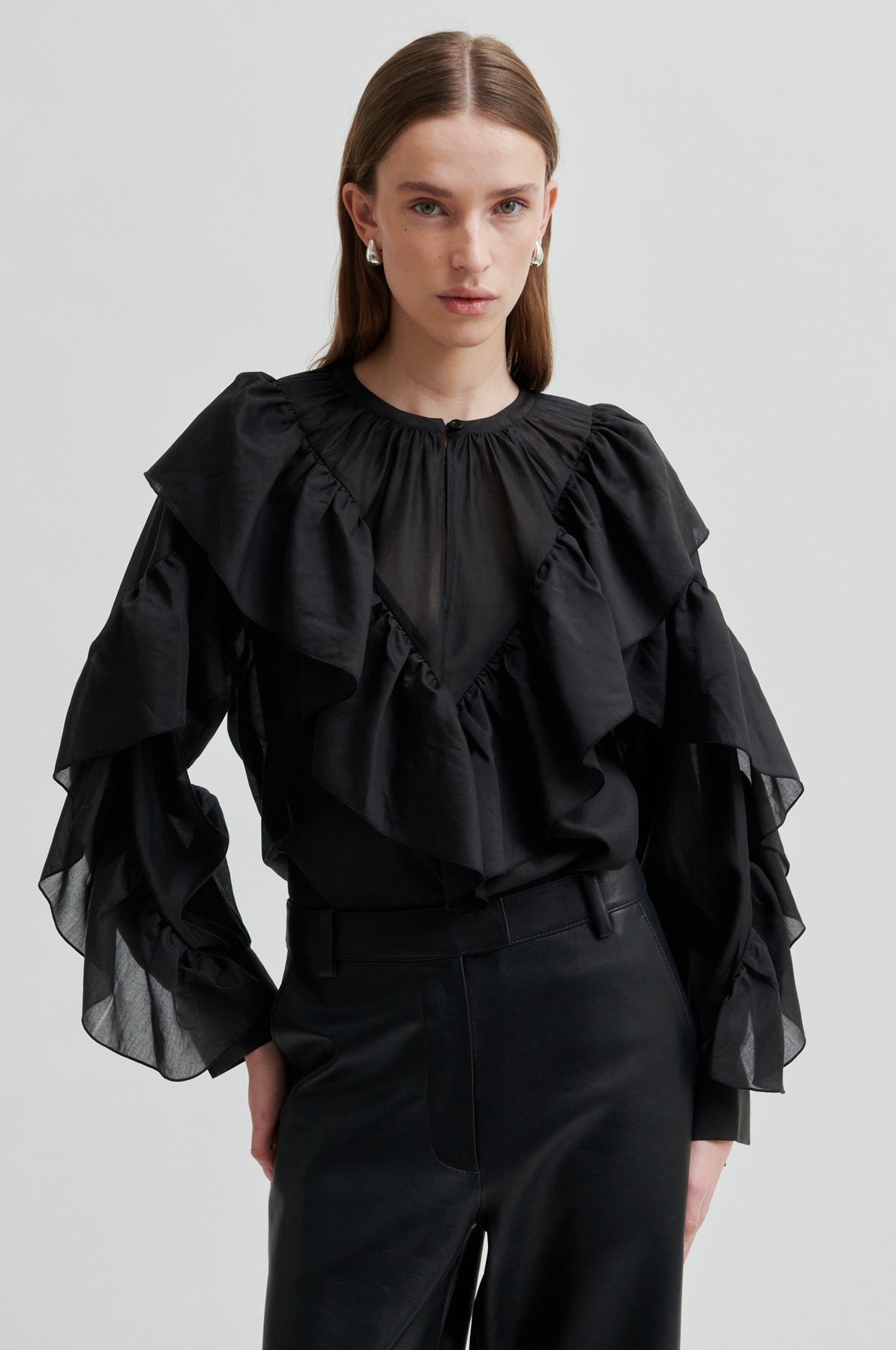 Fria Frill Blus - Svart