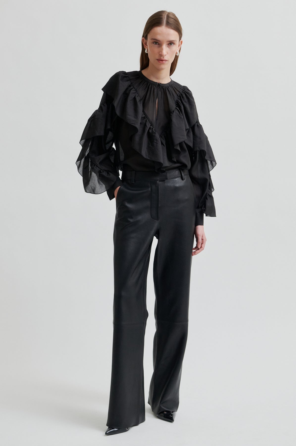 Fria Frill Blus - Svart