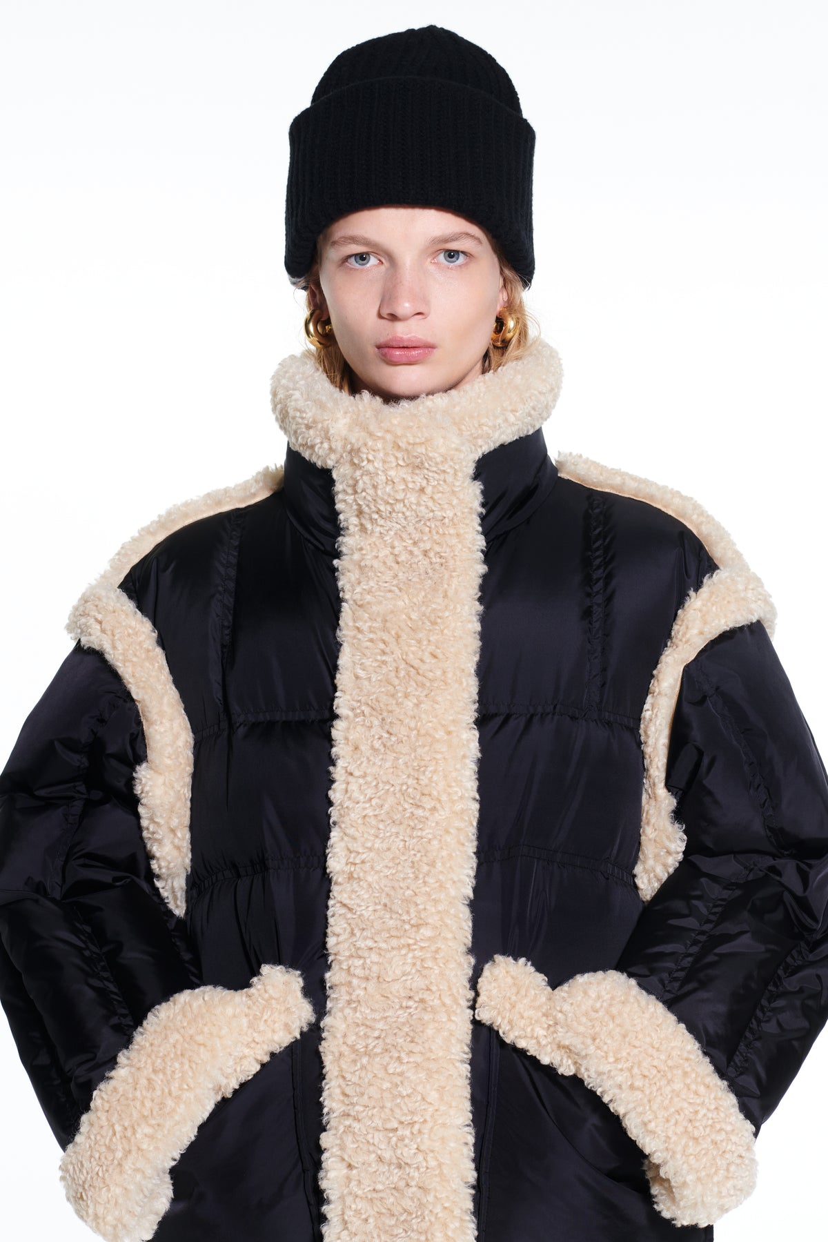 Stand Studio Dorothy Puffer Coat - Svart/Naturvit