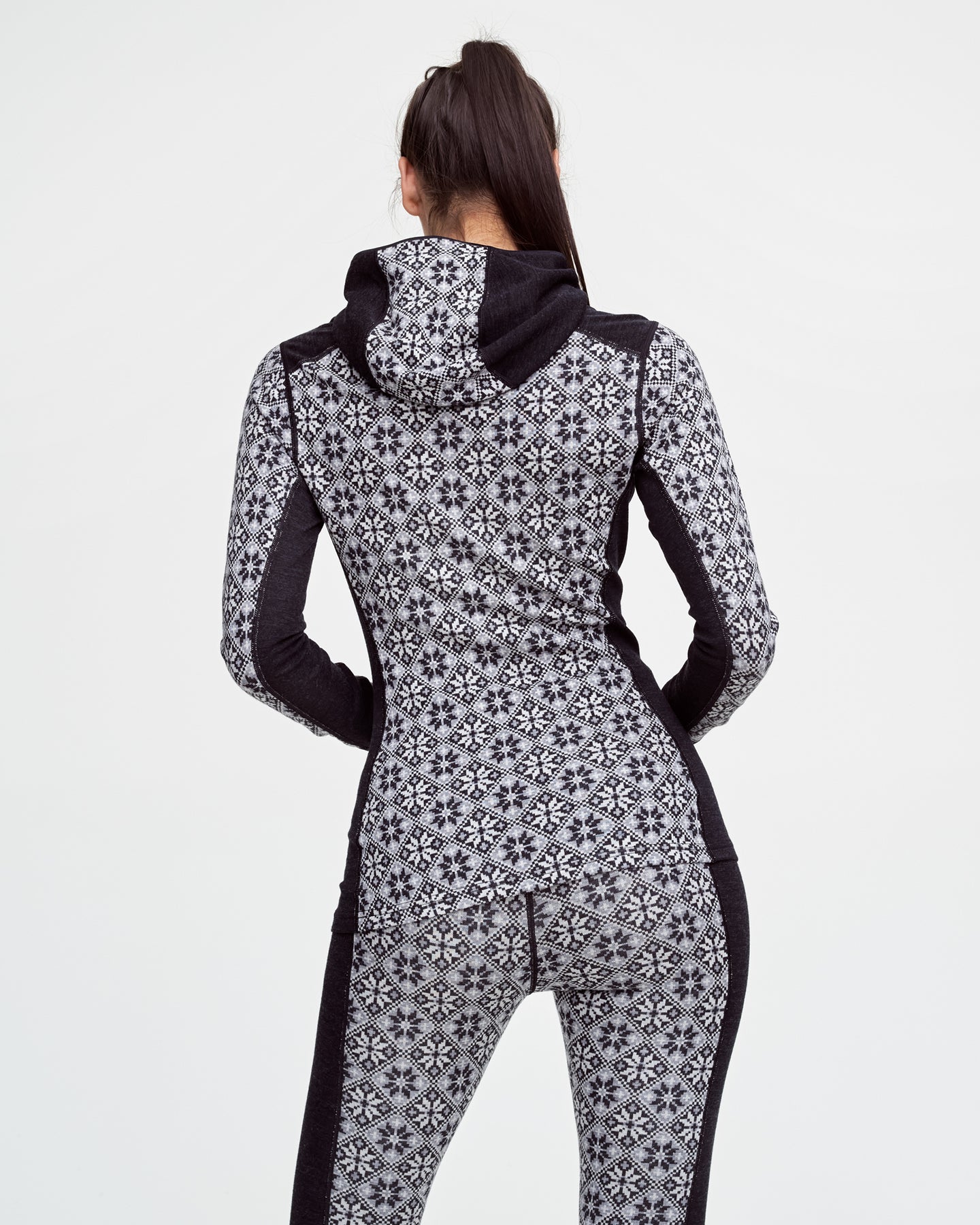 Rose Hood - Black
