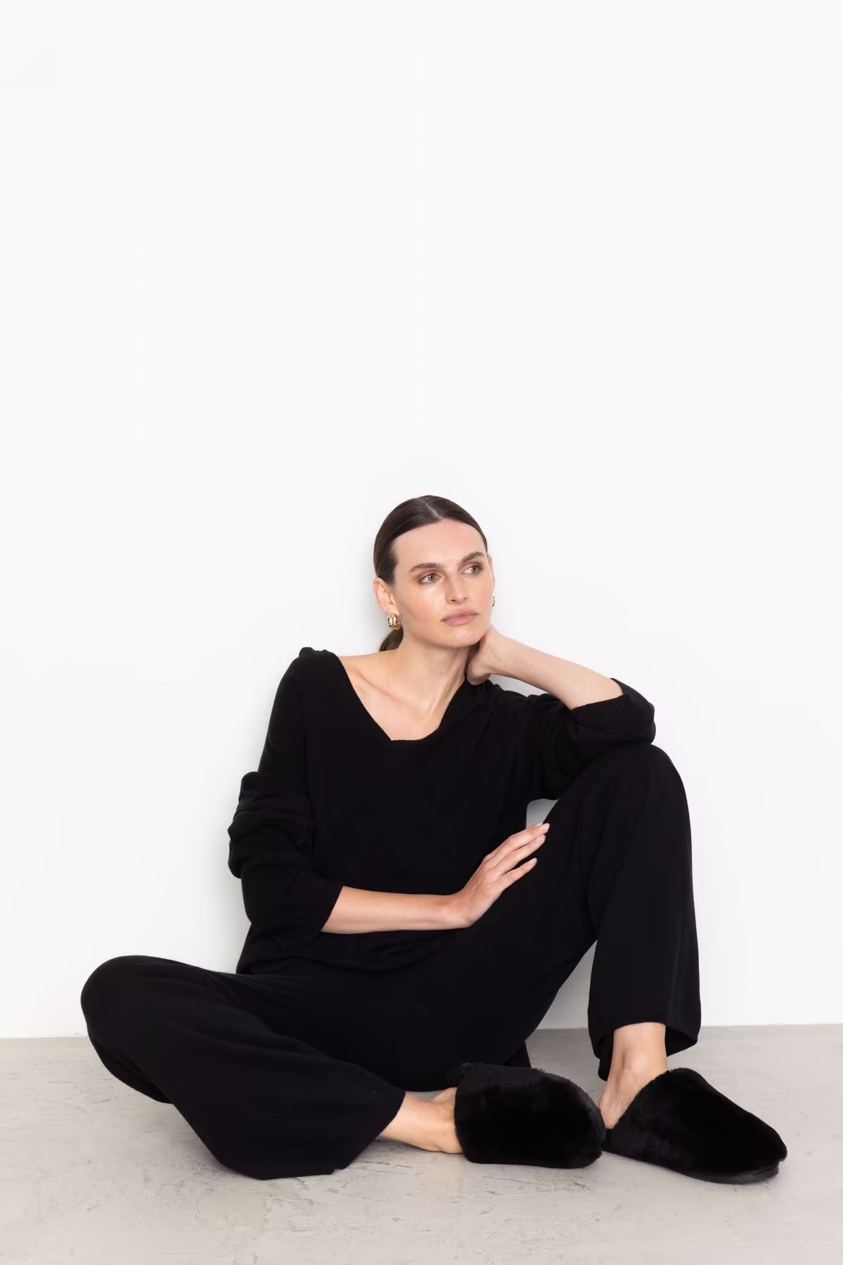 Cozy Slippers - Svart