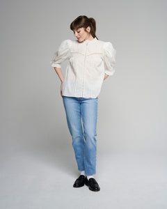 Leon - White
