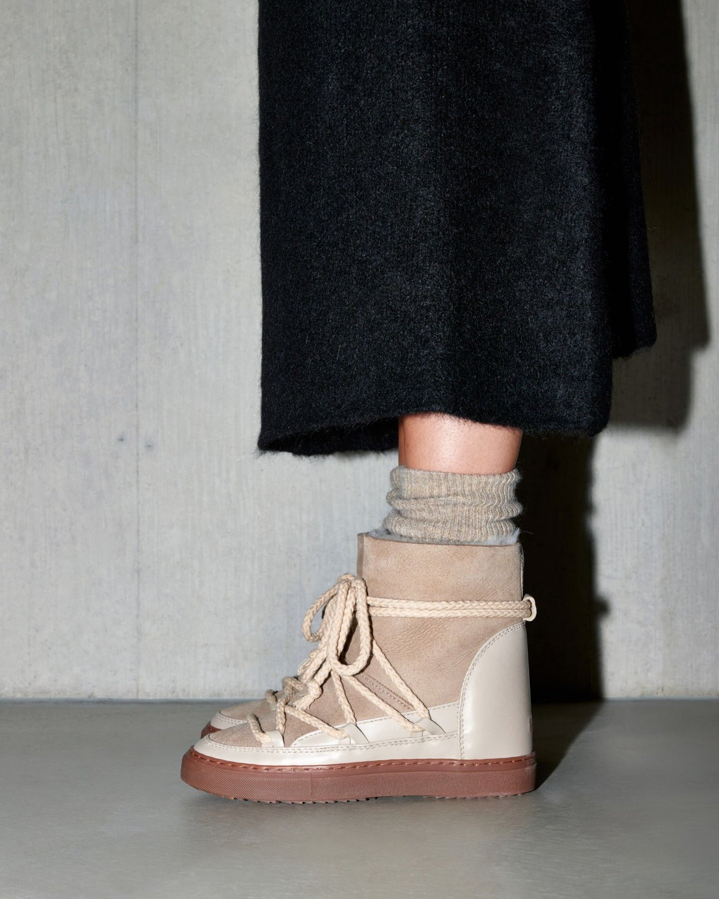 INUIKII Classic Wedge - Beige