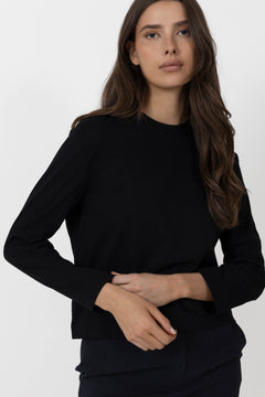 Essential Ls Boxy Tee - Black