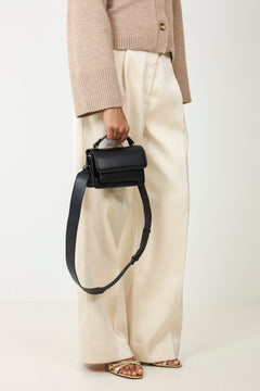 Renei Soft Structure - Black