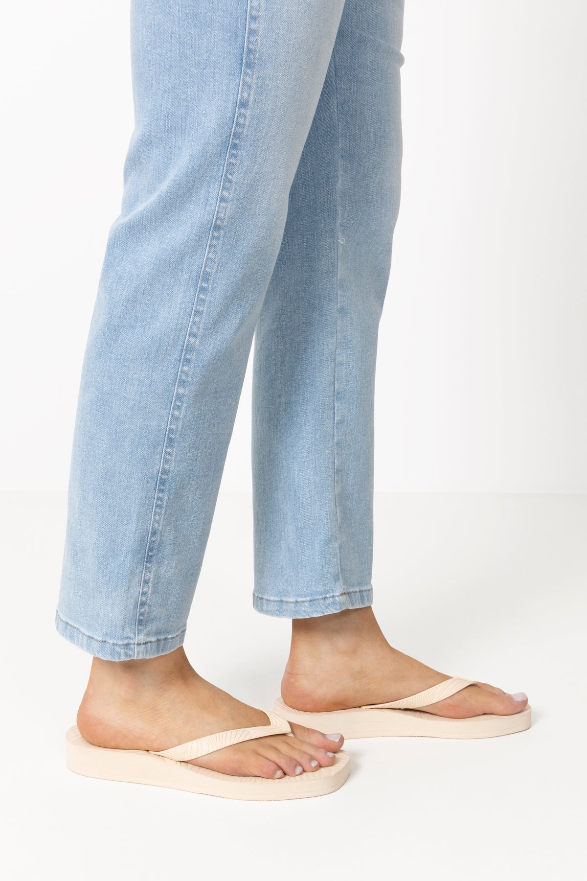 Tapered Platform - Eggnog