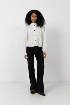 Hugh Jean - Vintage Black
