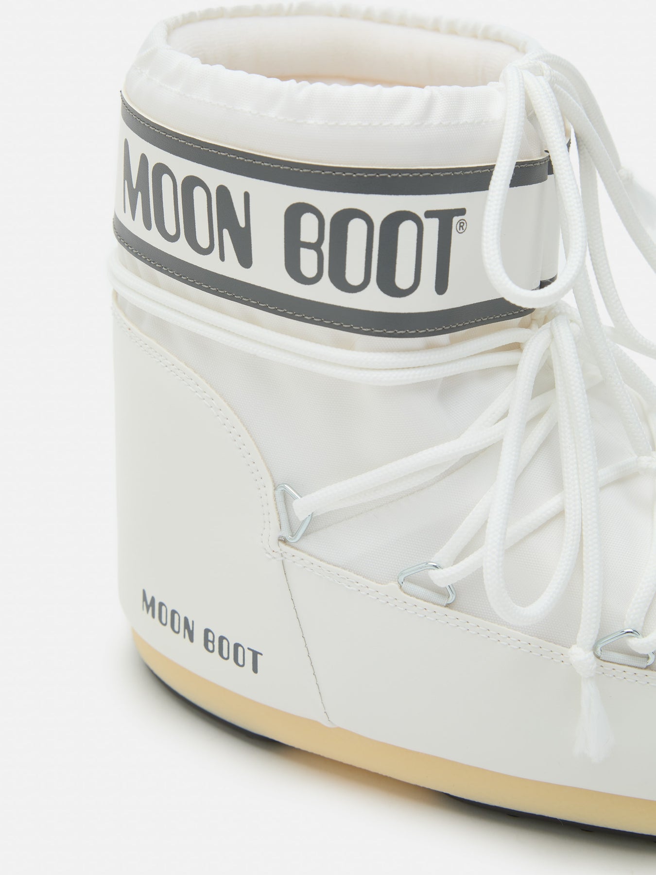 Icon Low Nylon - White Mono