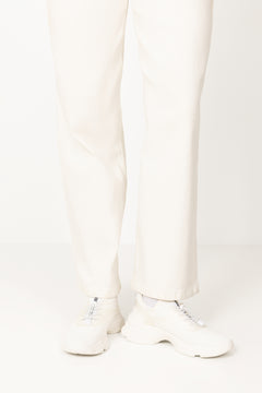 Match-E - White/White