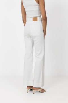 St Monica - Natural White