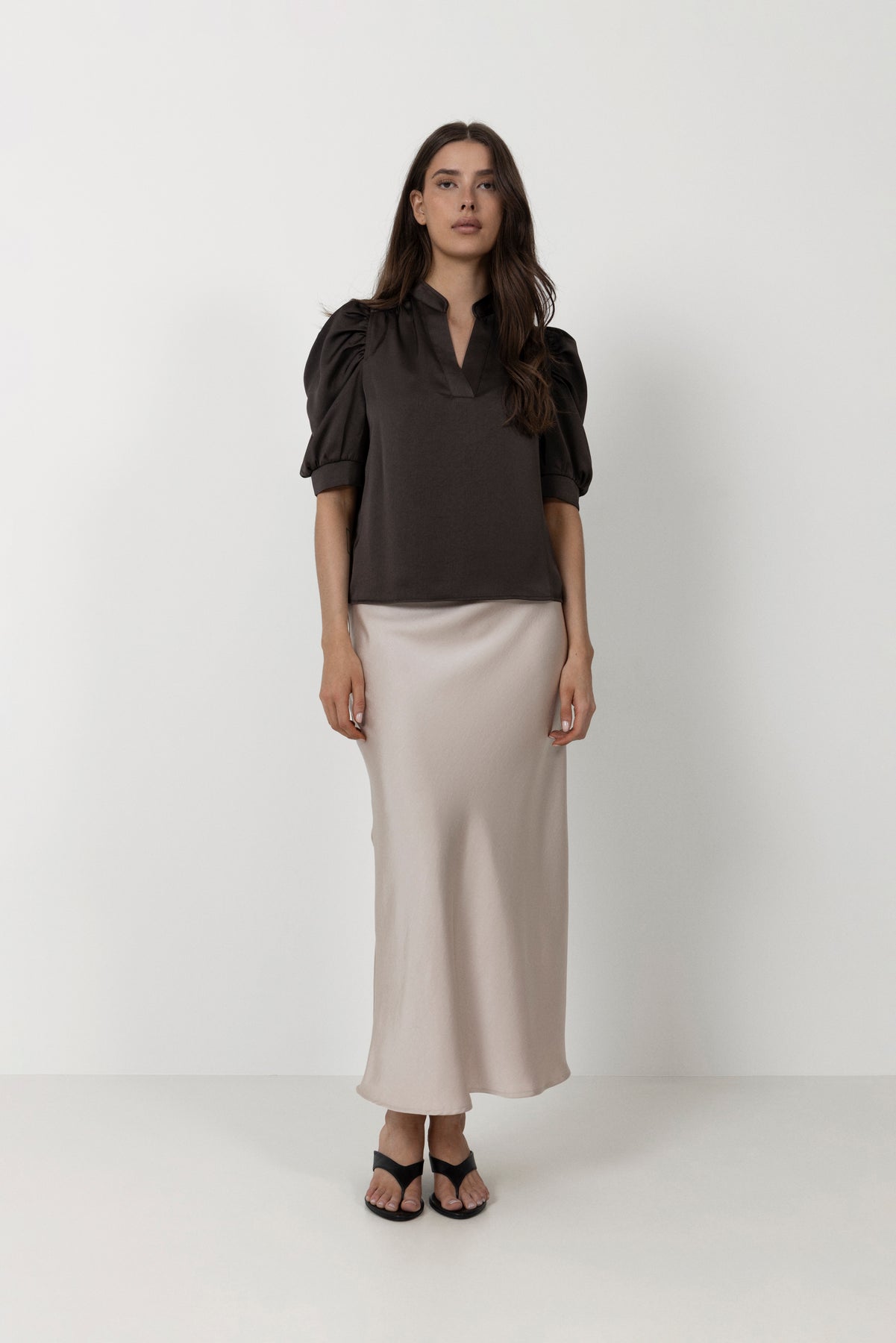 Roella Heavy Sateen Blouse - Dark Brown