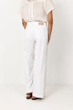 Dara Deluxe Jeans - Bright White