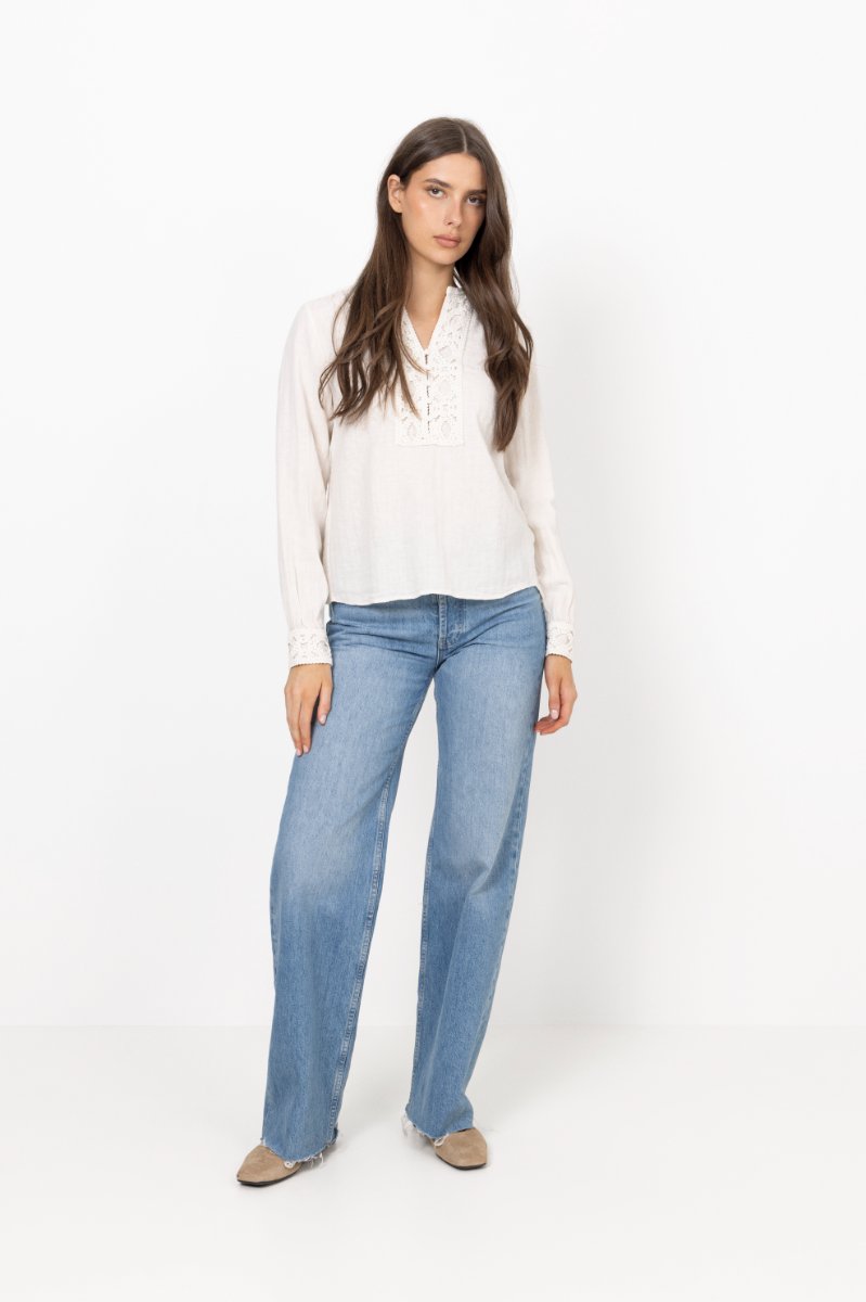 Evanda Ls Blouse - Ecru
