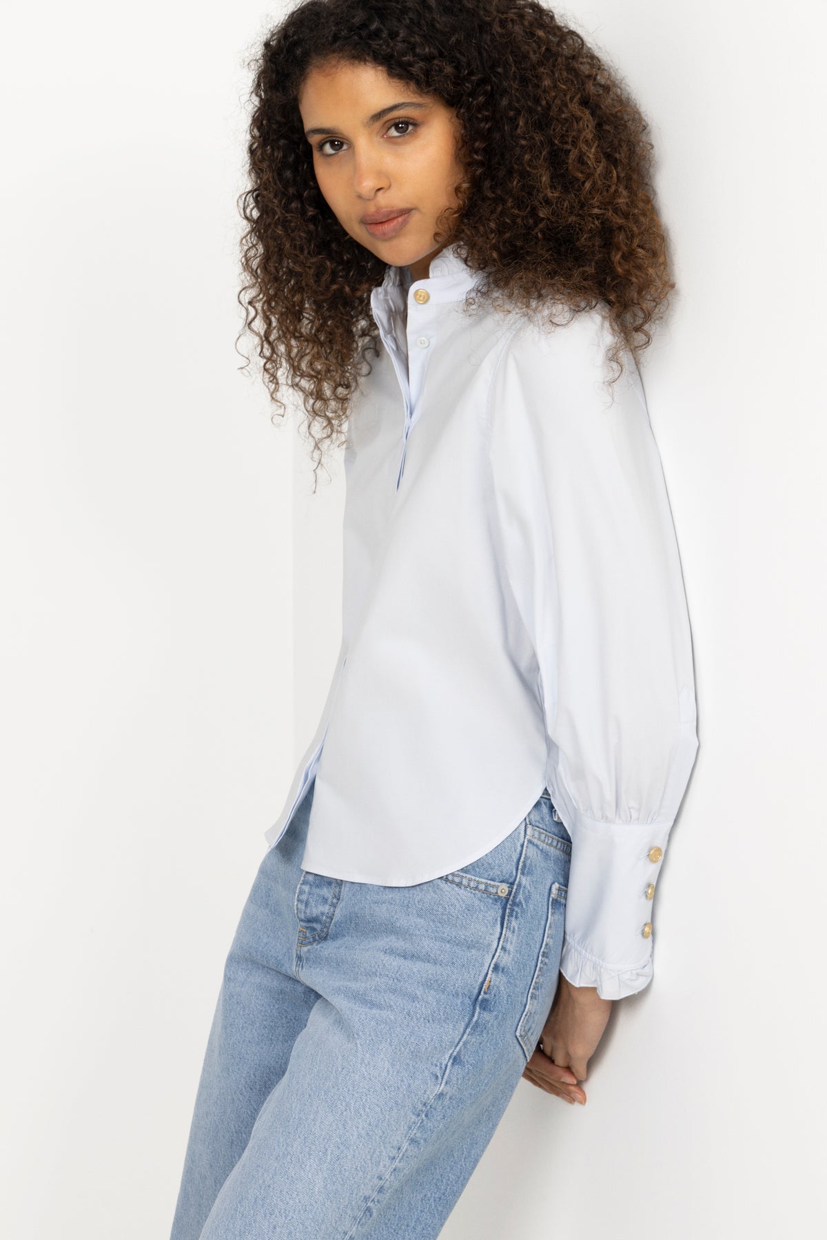 Maira Blus - Ice Blue