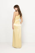 Cassia Draped Fitted Maxiklänning - Light Lemon