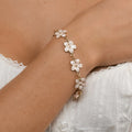 Adeline Pink Enamel Flower Chain Armband - Guld