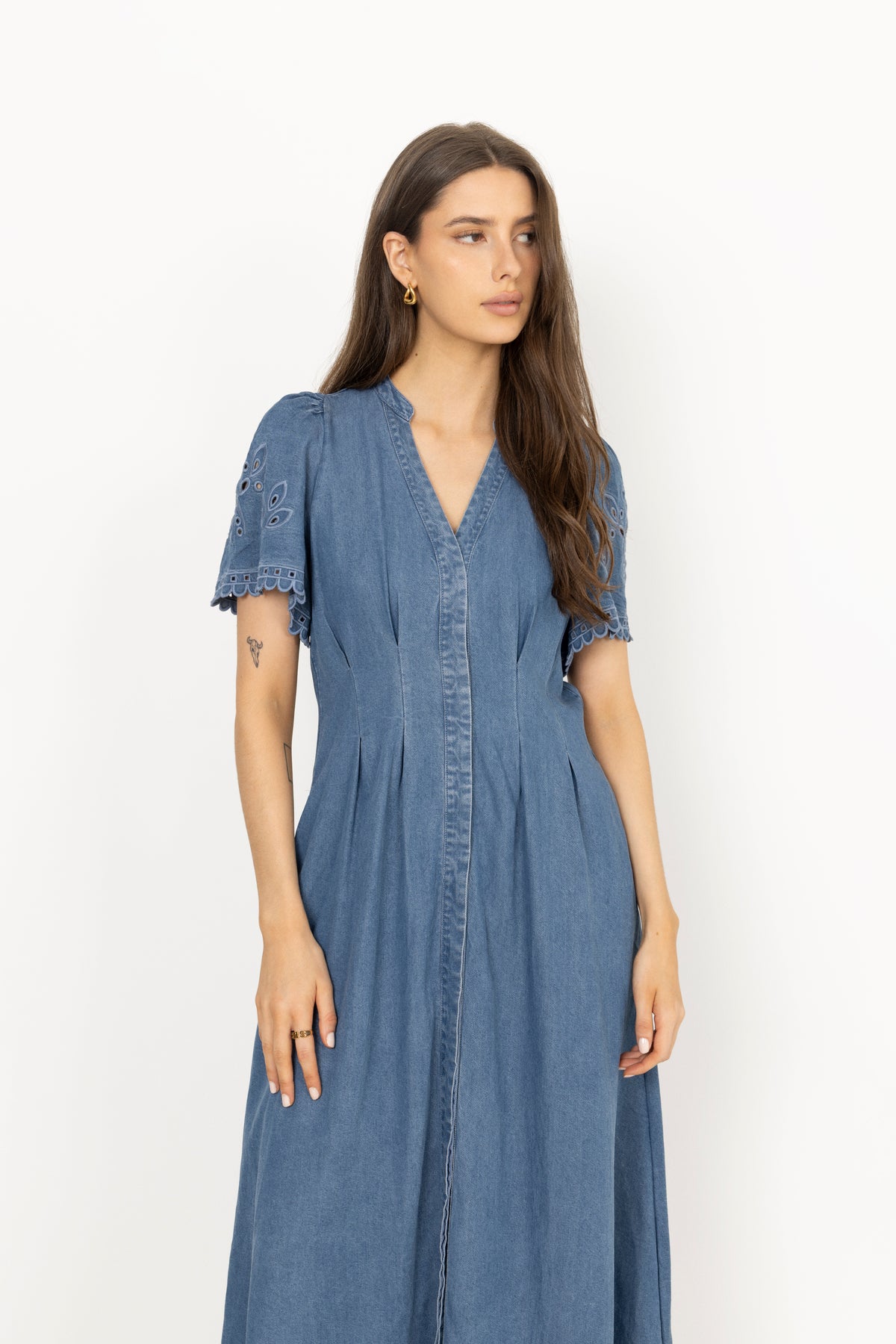 Tillycc Emb Pleat Dress - Denim Blue