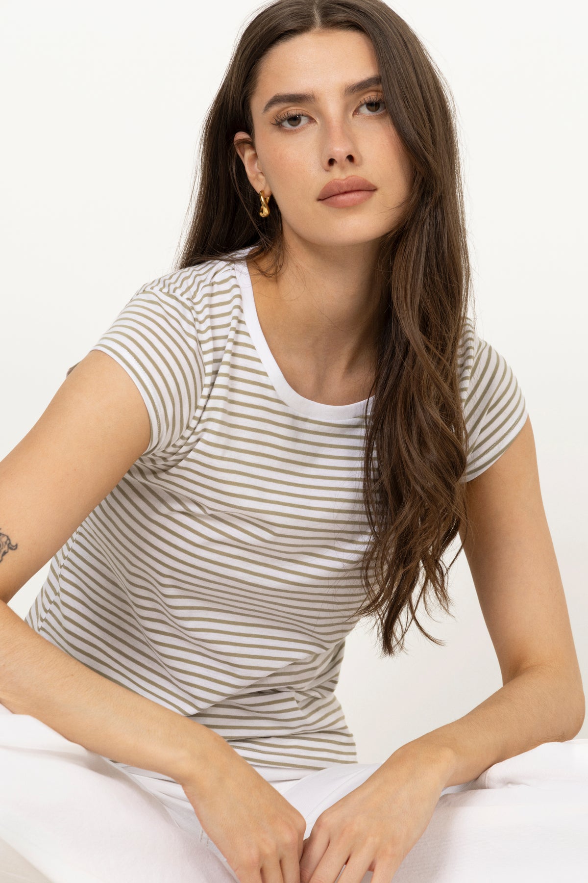 Fine Jersey Stripe Teasy Tee Fav - Brilliant White/Overland Trek