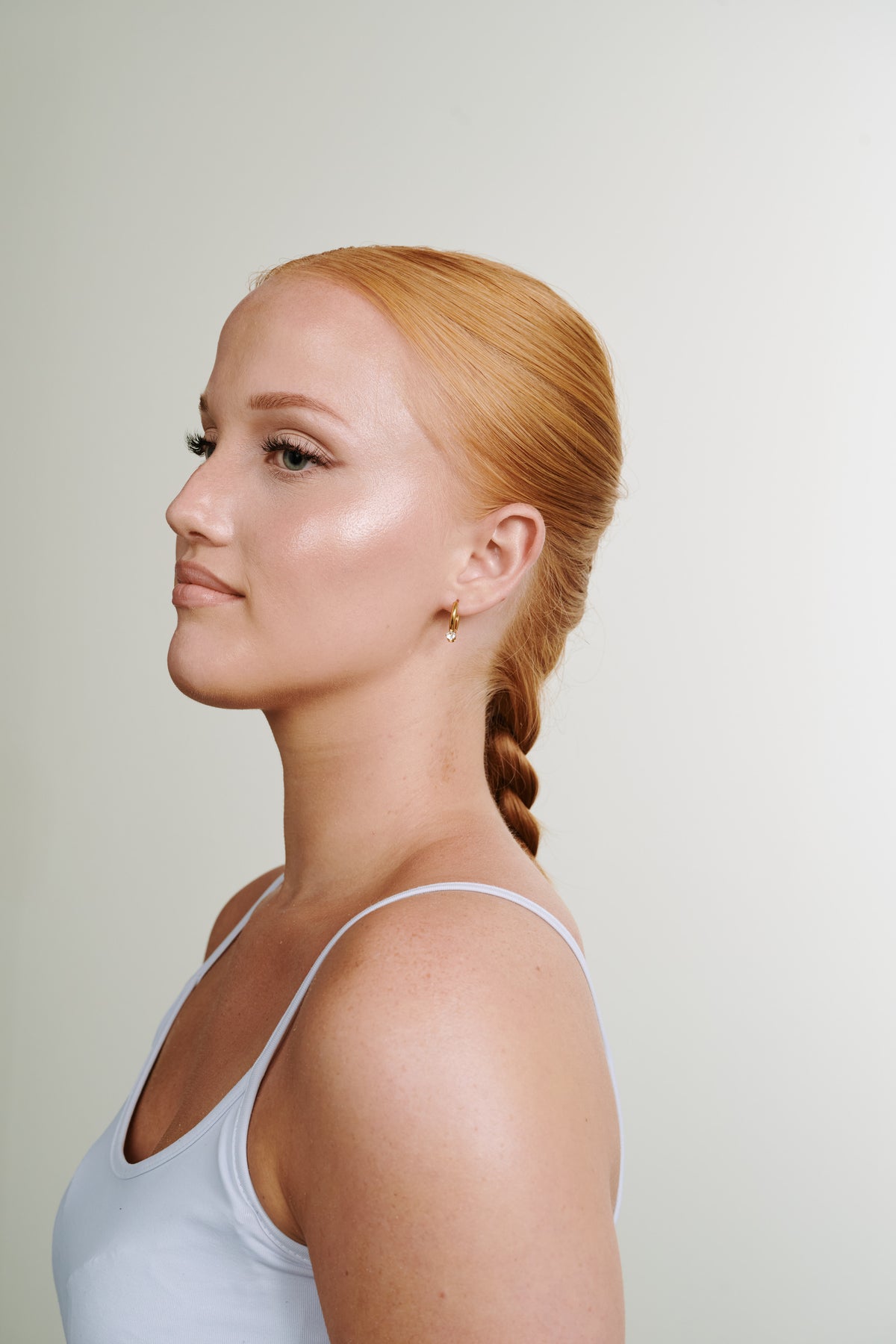 Oline Crystal Hoop Earrings - Guld