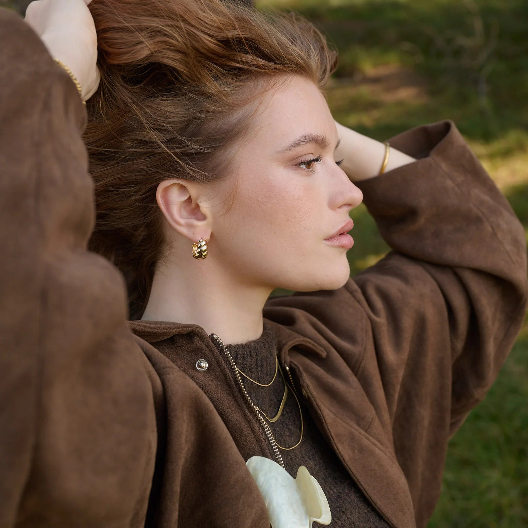 Naia Croissant Hoop Earrings - Gold