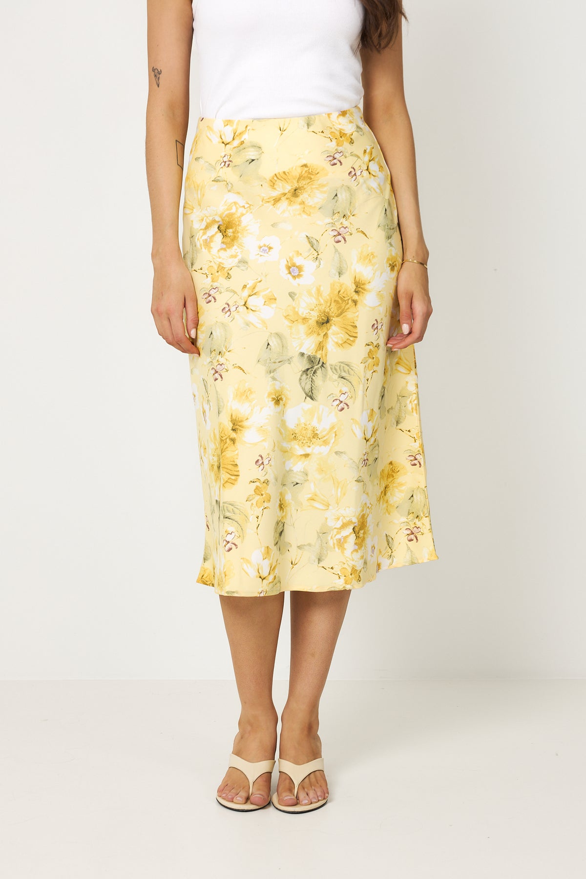 Yaspella Hw Midikjol - Pale Banana Lemon Print