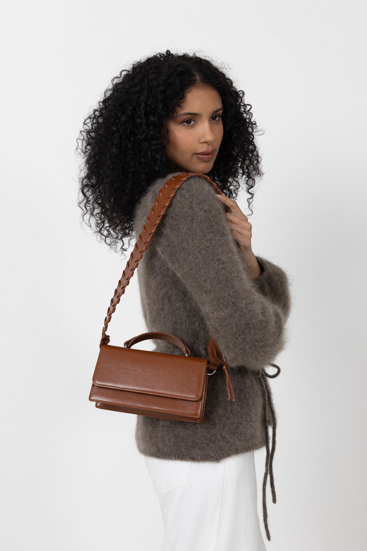 Aria Glossy Structure - Brown Amber