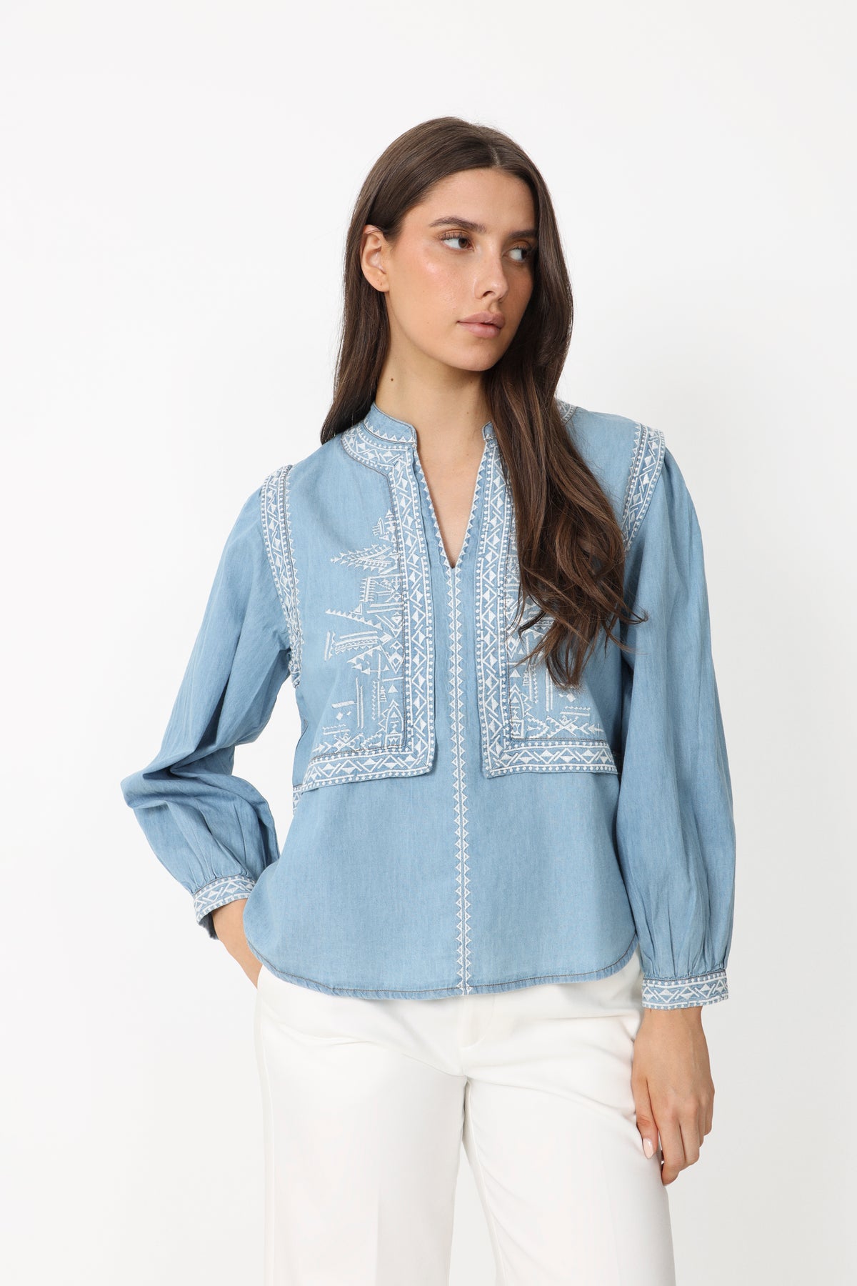 Blus Laura - Light Used Blue