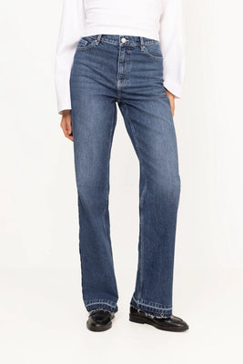Eli Ada Hw Straight Jeans Long - Mid Blue Wash