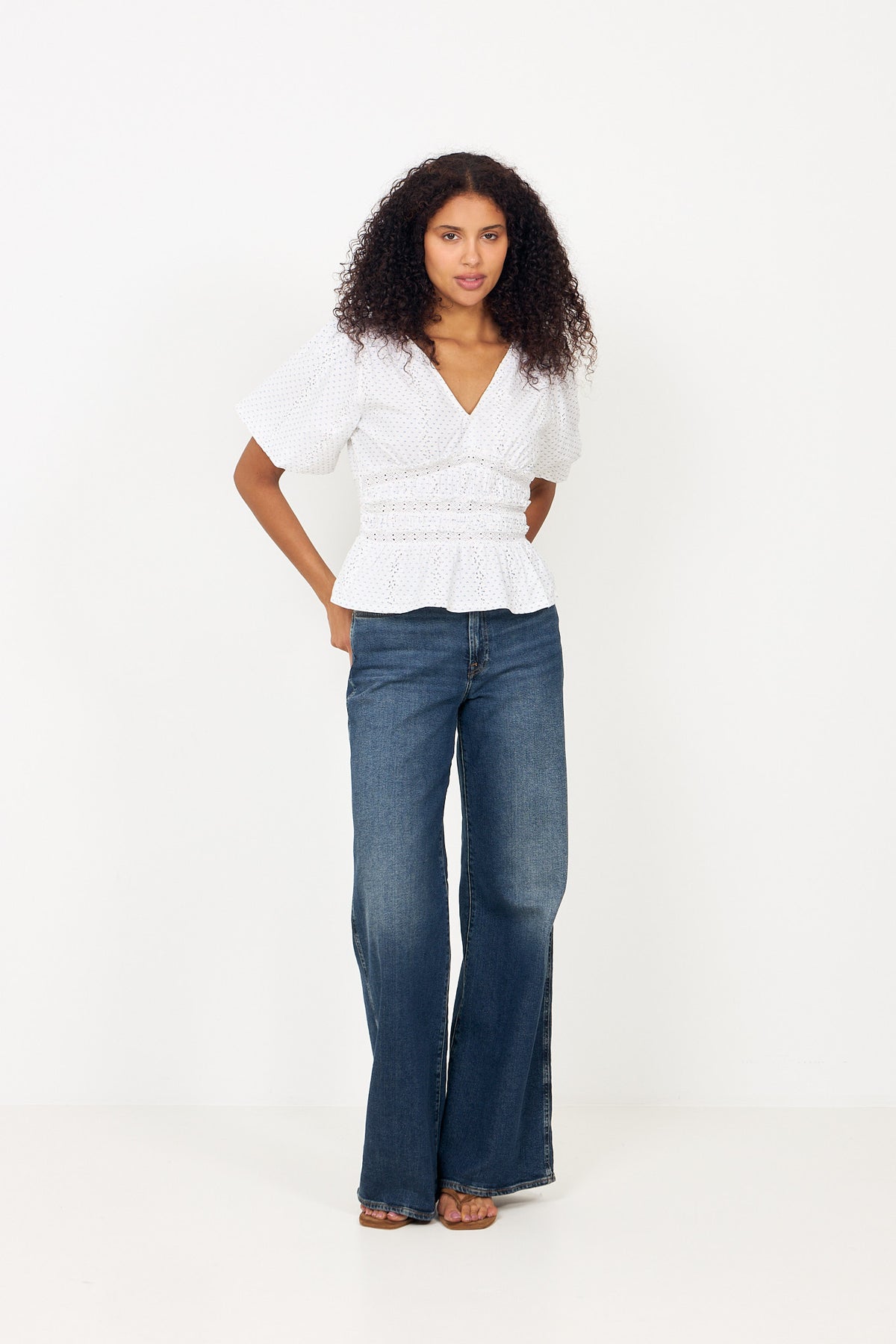 Sapura Embroidery Blouse - Off White
