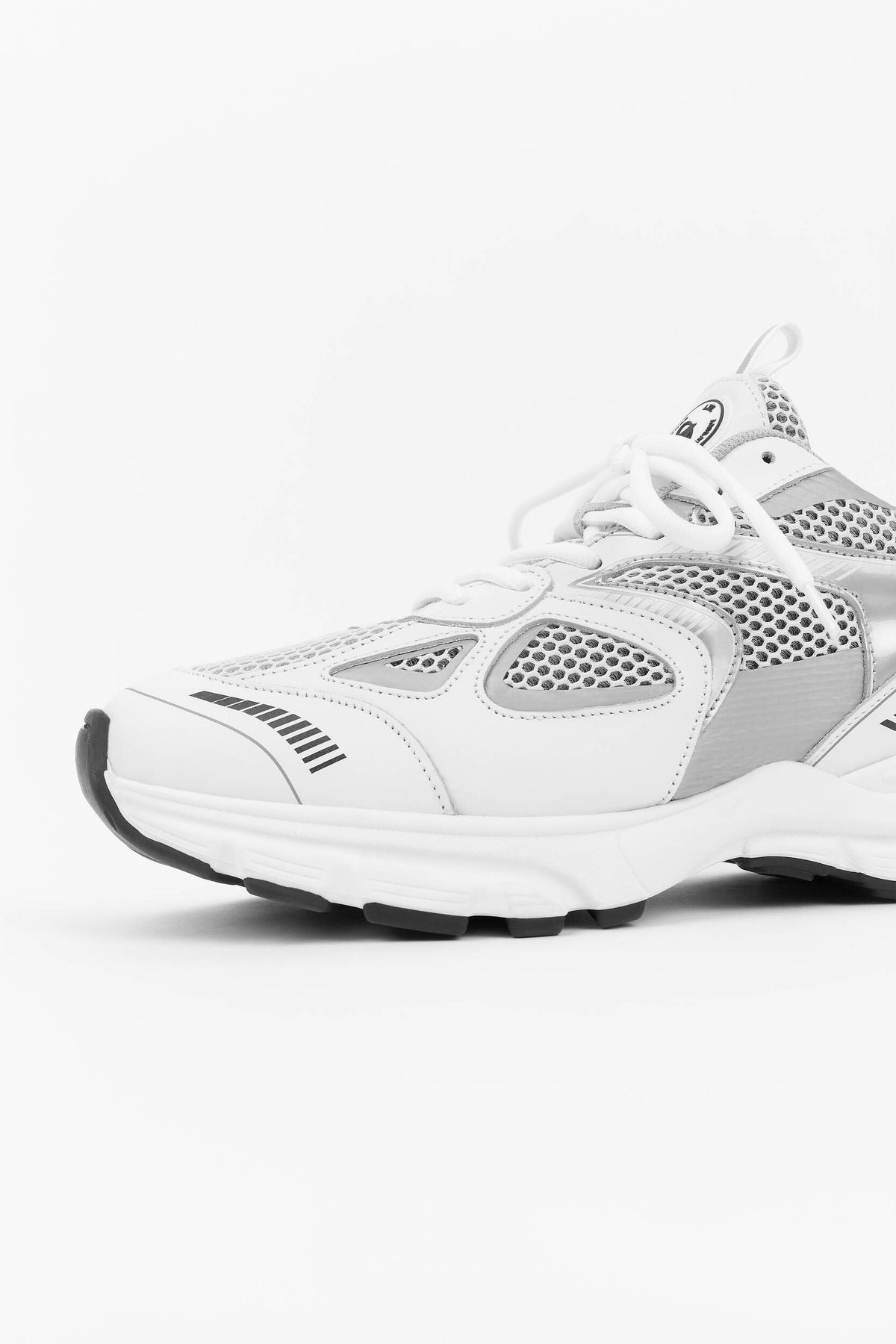 Marathon Runner - White/Silver