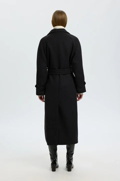 Madeline Manteco Coat - Black