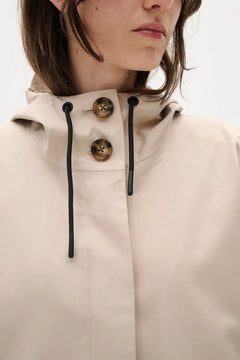 Mylahiw Waterproof Cape - Sandstone