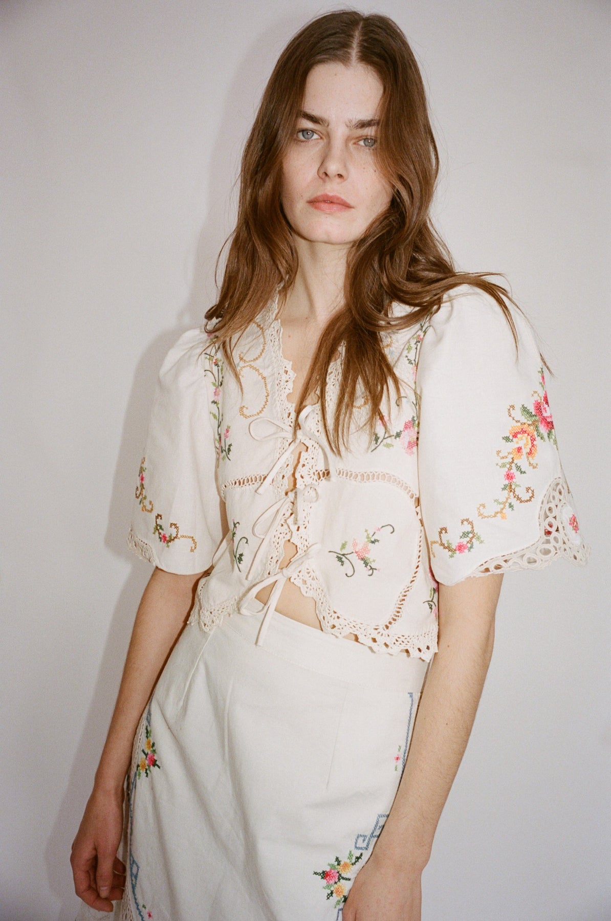 Edwina Embroidery S/Slv Tie Front Top - White